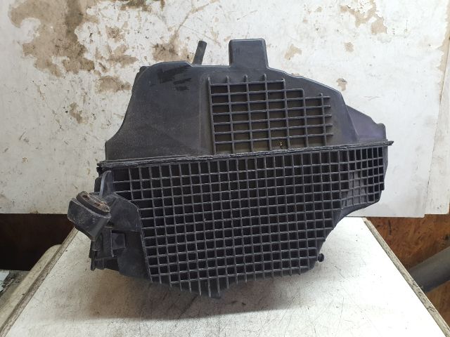 bontott DACIA SANDERO Légszűrő Ház