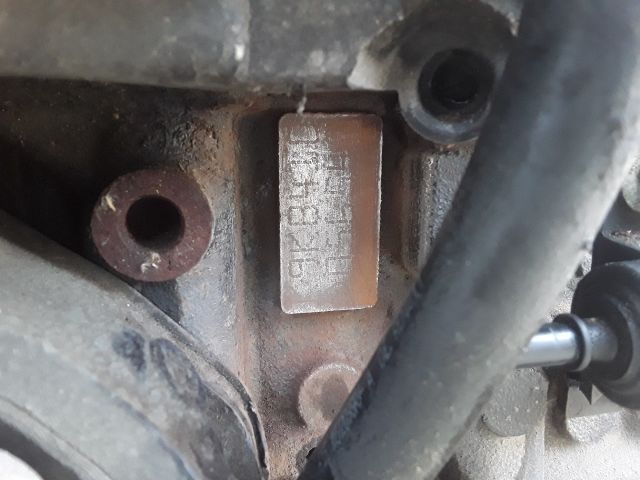 bontott DACIA SANDERO Motor (Fűzött blokk hengerfejjel)