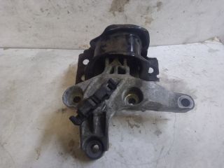 bontott DACIA SANDERO Motor Tartó Bak (Fém)