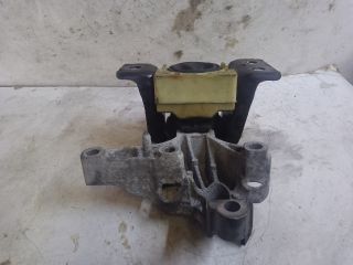 bontott DACIA SANDERO Motor Tartó Bak (Fém)