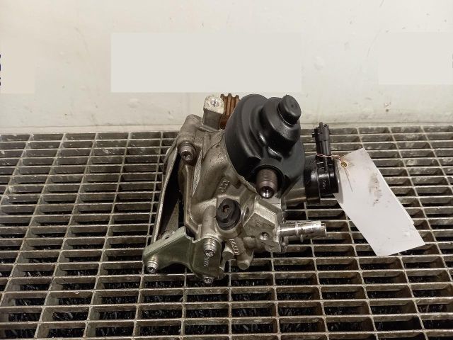 bontott DACIA SANDERO Nagynyomású Szivattyú