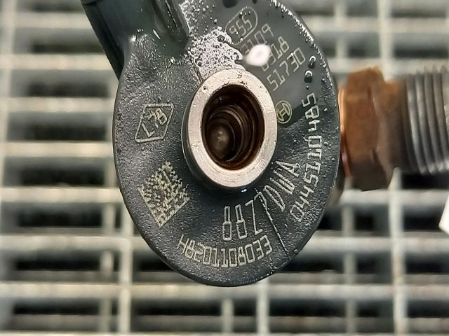 bontott DACIA SANDERO Porlasztó (1 db)