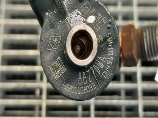 bontott DACIA SANDERO Porlasztó (1 db)