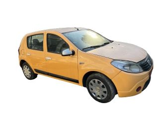 bontott DACIA SANDERO Felső Vezérlés Burkolat