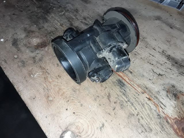 bontott DACIA SANDERO Fojtószelep (Mechanikus)