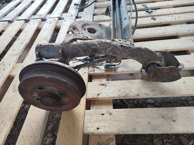 bontott DACIA SANDERO Hátsó Híd (Dobfékes)