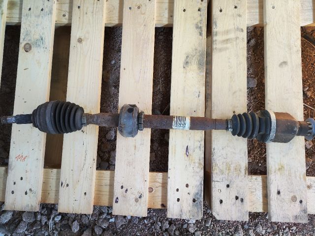 bontott DACIA SANDERO Jobb Féltengely