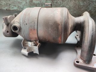 bontott DACIA SANDERO Katalizátor