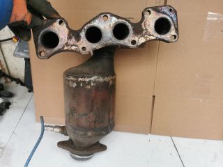 bontott DACIA SANDERO Leömlő (Soros)