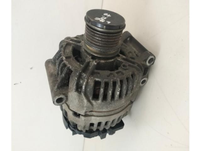 bontott DACIA SANDERO Generátor