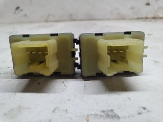 bontott DACIA SANDERO Ablakemelő Kapcsoló Négyes / Kettes