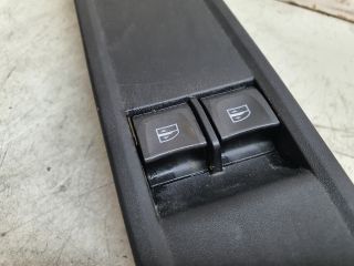 bontott DACIA SANDERO Ablakemelő Kapcsoló Négyes / Kettes