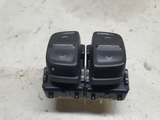 bontott DACIA SANDERO Ablakemelő Kapcsoló Négyes / Kettes