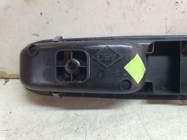 bontott DACIA SANDERO Ablakemelő Kapcsoló Négyes / Kettes