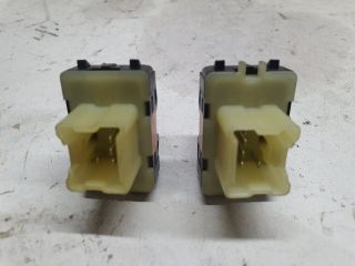 bontott DACIA SANDERO Ablakemelő Kapcsoló Négyes / Kettes