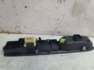 bontott DACIA SANDERO Ablakemelő Kapcsoló Négyes / Kettes