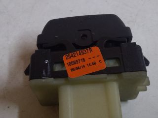 bontott DACIA SANDERO Ablakemelő Kapcsoló (Pozíciófüggetlen)