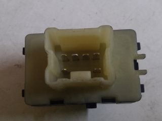 bontott DACIA SANDERO Ablakemelő Kapcsoló (Pozíciófüggetlen)