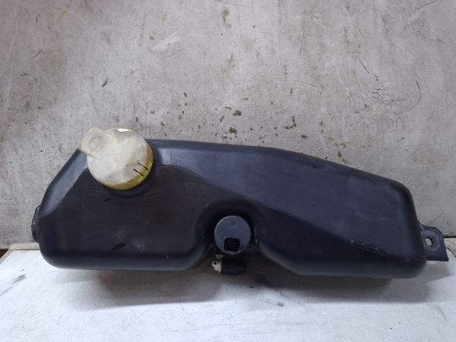 bontott DACIA SANDERO Ablakmosó Tartály