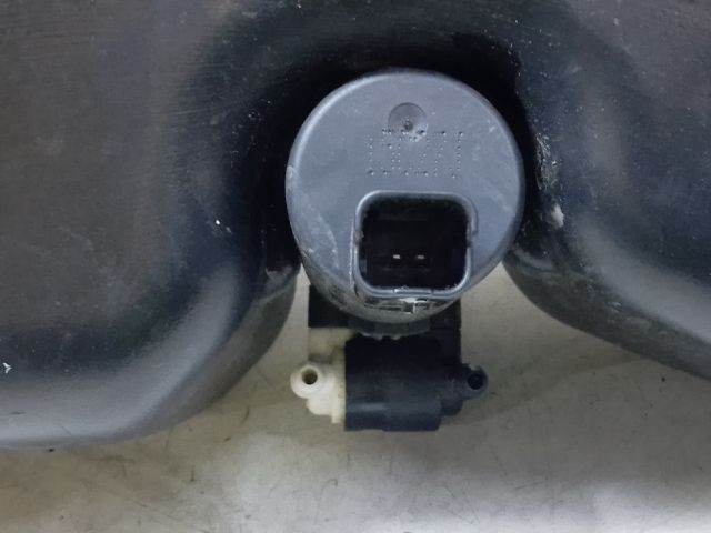 bontott DACIA SANDERO Ablakmosó Tartály