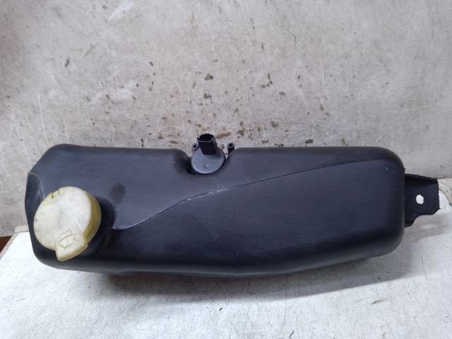 bontott DACIA SANDERO Ablakmosó Tartály