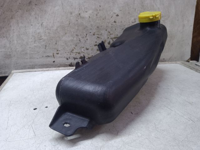 bontott DACIA SANDERO Ablakmosó Tartály