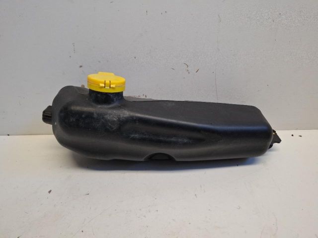 bontott DACIA SANDERO Ablakmosó Tartály