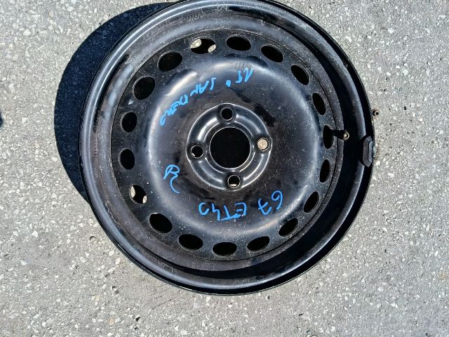 bontott DACIA SANDERO Acélfelni (1 db)