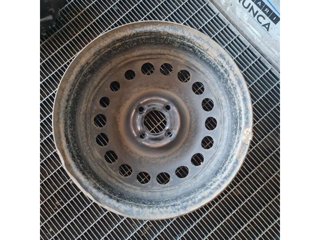 bontott DACIA SANDERO Acélfelni Szett