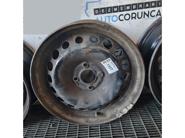 bontott DACIA SANDERO Acélfelni Szett