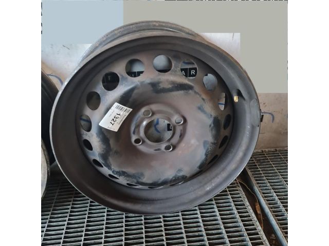 bontott DACIA SANDERO Acélfelni Szett