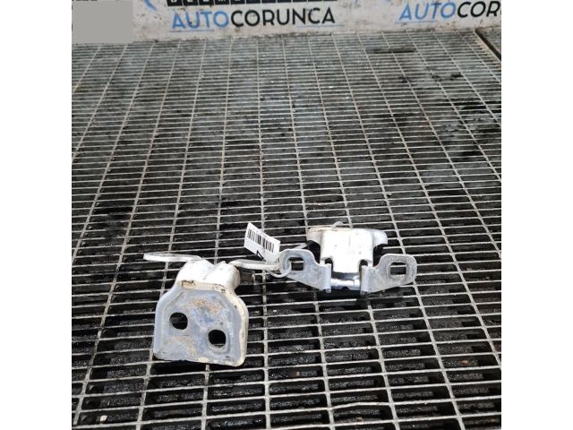 bontott DACIA SANDERO Ajtó Zsanér (Pozíciófüggetlen)