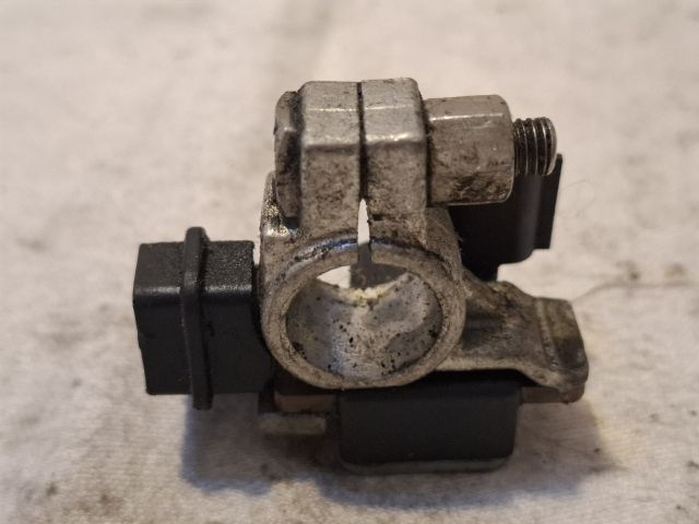 bontott DACIA SANDERO Akkumulátor Saru Elektronikával