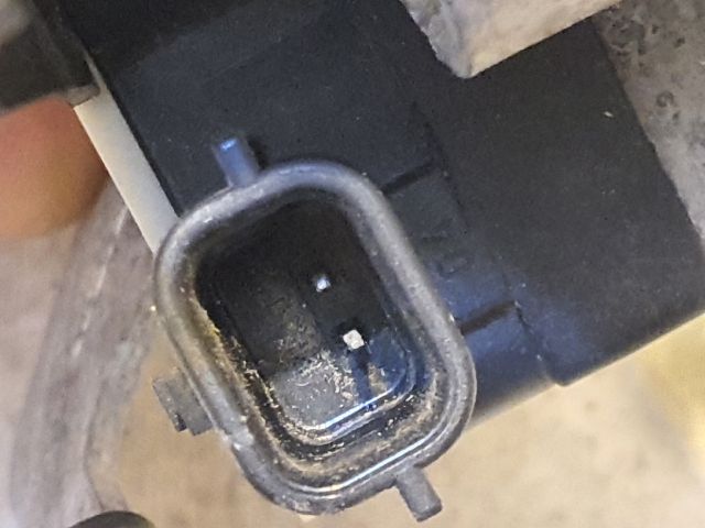 bontott DACIA SANDERO Akkumulátor Saru Elektronikával