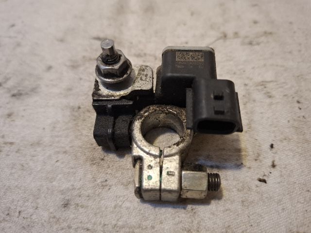 bontott DACIA SANDERO Akkumulátor Saru Elektronikával