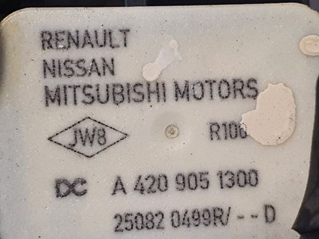 bontott DACIA SANDERO Akkumulátor Saru Elektronikával