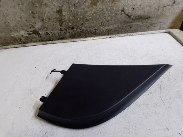 bontott DACIA SANDERO Bal A Oszlop Burkolat