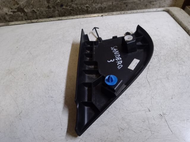 bontott DACIA SANDERO Bal A Oszlop Burkolat