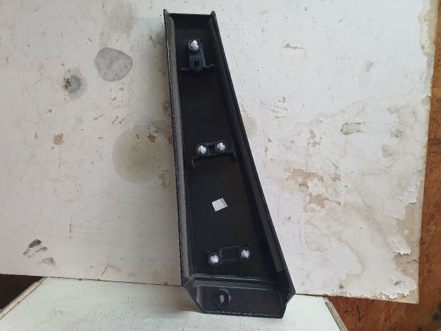 bontott DACIA SANDERO Bal B Oszlop Burkolat