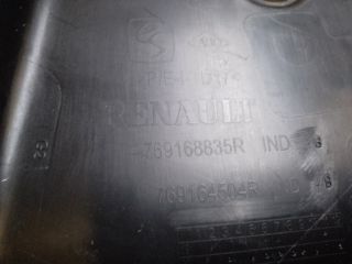 bontott DACIA SANDERO Bal B Oszlop Díszléc