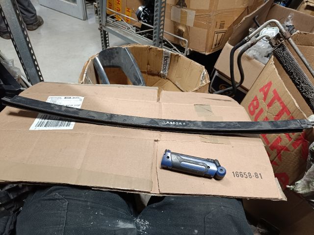 bontott DACIA SANDERO Bal első Ablak Sín