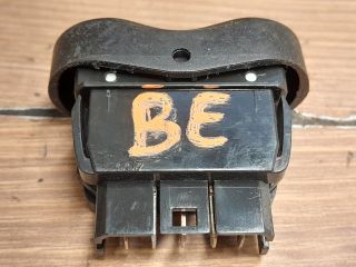 bontott DACIA SANDERO Bal első Ablakemelő Kapcsoló