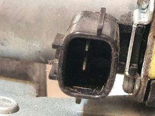 bontott DACIA SANDERO Bal első Ablakemelő Szerkezet (Elektromos)