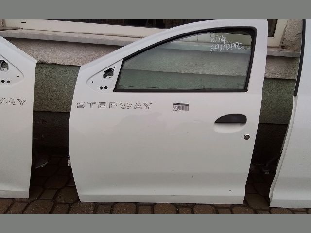 bontott DACIA SANDERO Bal első Ablakemelő Szerkezet (Elektromos)