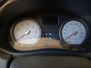 bontott DACIA SANDERO Bal első Ablakemelő Szerkezet (Elektromos)