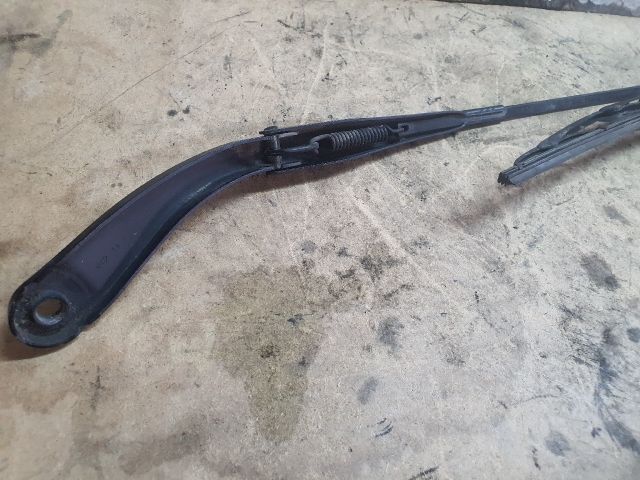 bontott DACIA SANDERO Bal első Ablaktörlő Kar