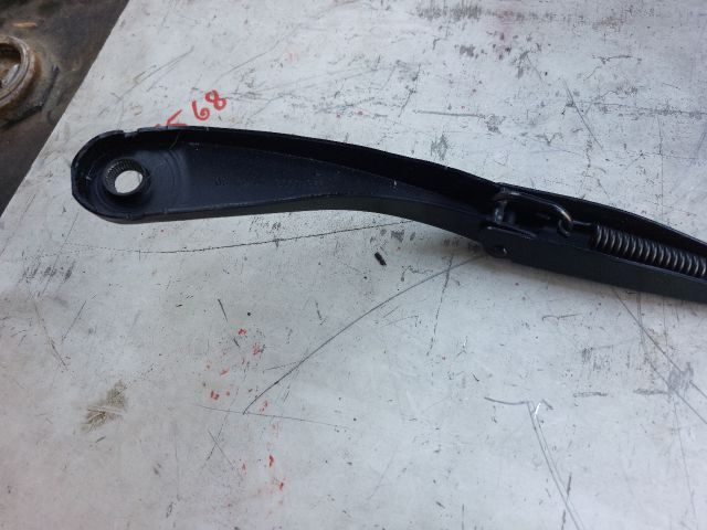 bontott DACIA SANDERO Bal első Ablaktörlő Kar