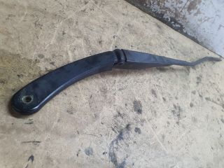 bontott DACIA SANDERO Bal első Ablaktörlő Kar