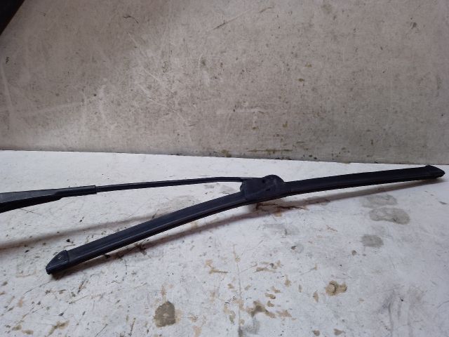 bontott DACIA SANDERO Bal első Ablaktörlő Kar