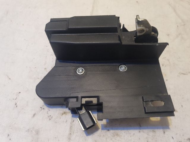 bontott DACIA SANDERO Bal első Ajtózár